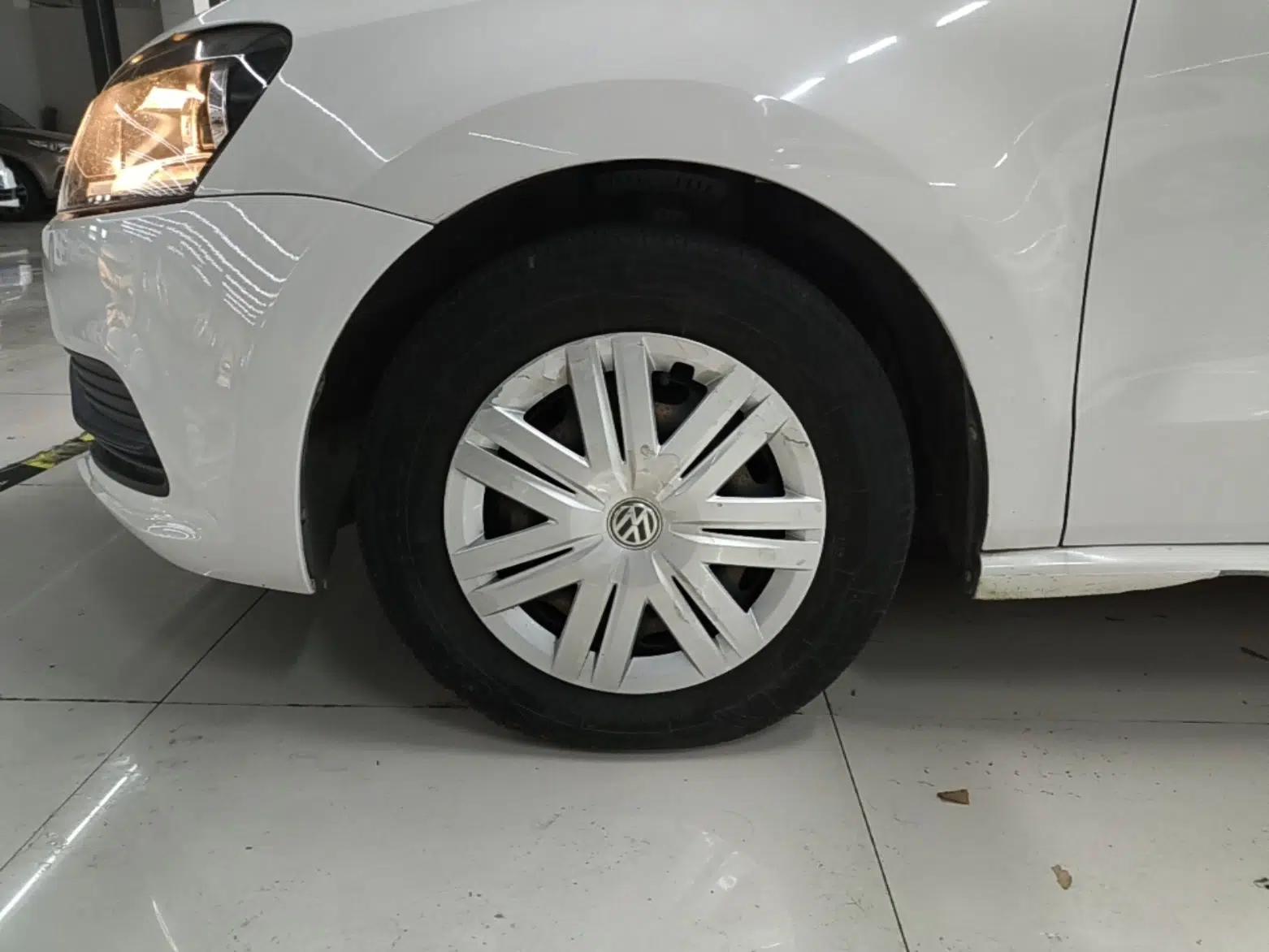Volkswagen Polo 2018 1.5L Automatic Advanced Driving Model — миниатюра 10