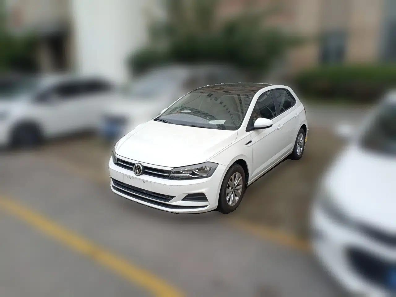 Volkswagen Polo 2019 Plus 1.5L Automatic Colorful Technology Edition — миниатюра 1
