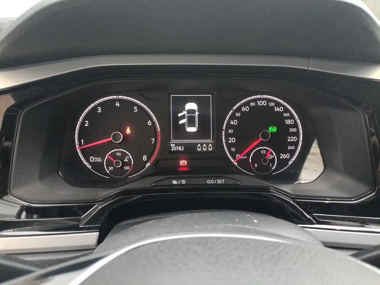 Volkswagen Polo 2019 Plus 1.5L Automatic Colorful Technology Edition — миниатюра 11