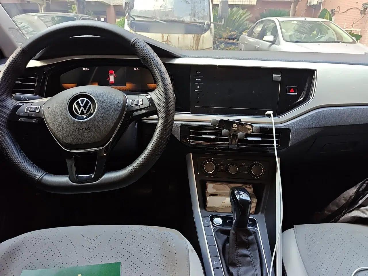 Volkswagen Polo 2023 Restyled Plus 1.5L Automatic Colorful Tech Edition — миниатюра 9