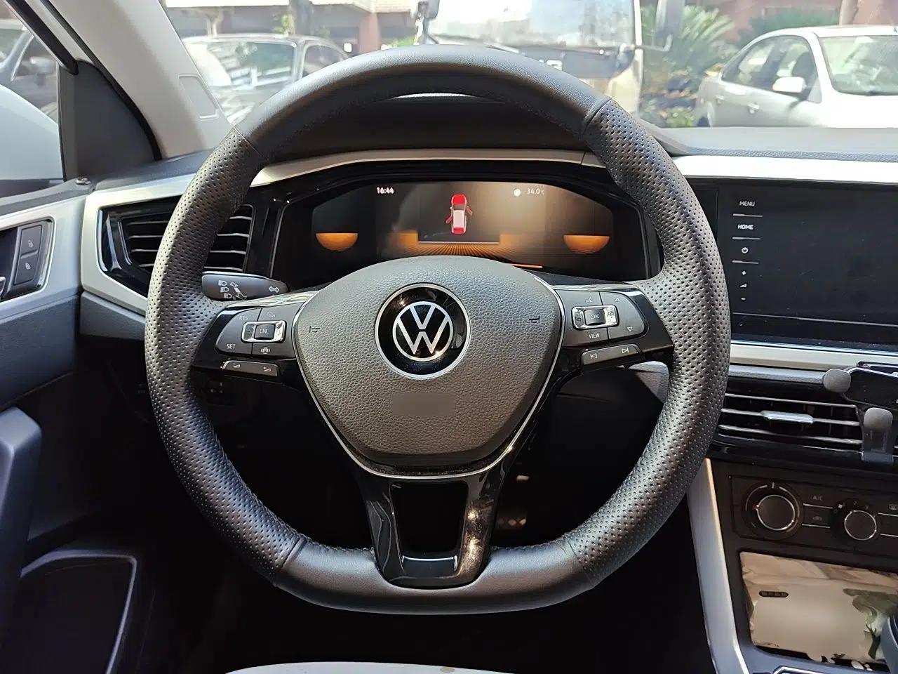 Volkswagen Polo 2023 Restyled Plus 1.5L Automatic Colorful Tech Edition — миниатюра 10
