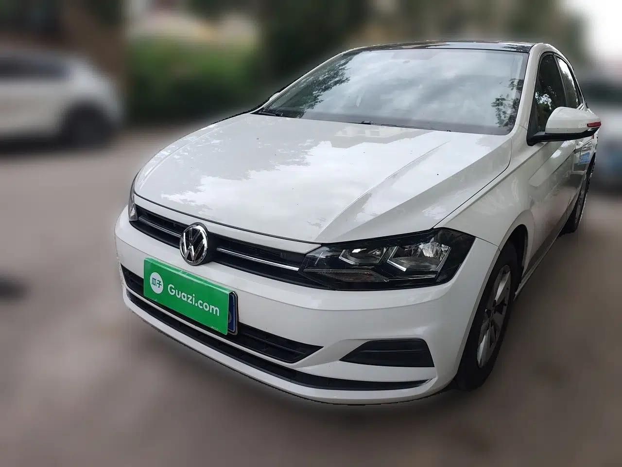 Volkswagen Polo 2019 Plus 1.5L Automatic Panoramic Enjoyment Edition — миниатюра 1
