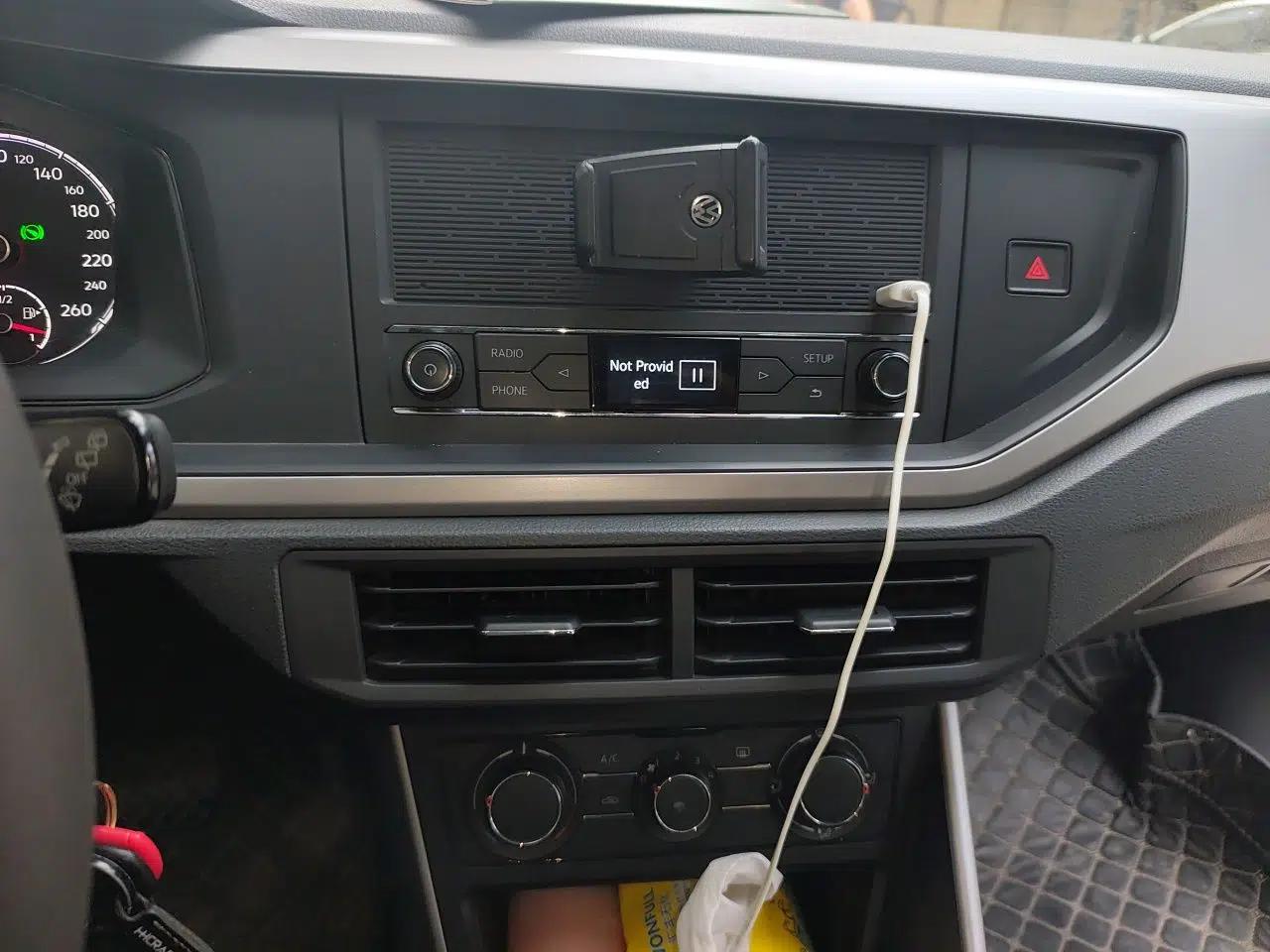Volkswagen Polo 2019 Plus 1.5L Automatic Panoramic Enjoyment Edition — миниатюра 13