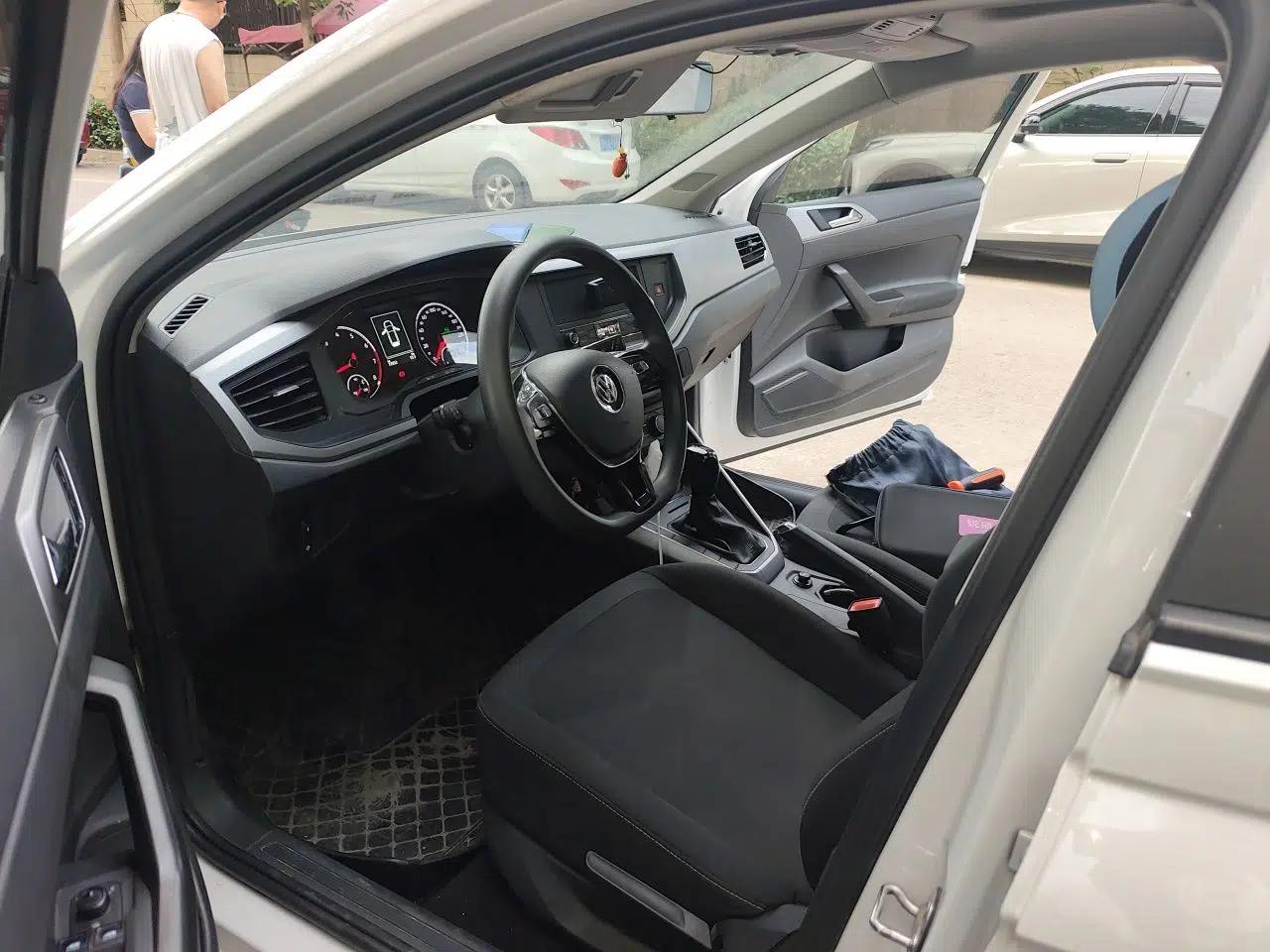 Volkswagen Polo 2019 Plus 1.5L Automatic Panoramic Enjoyment Edition — миниатюра 16