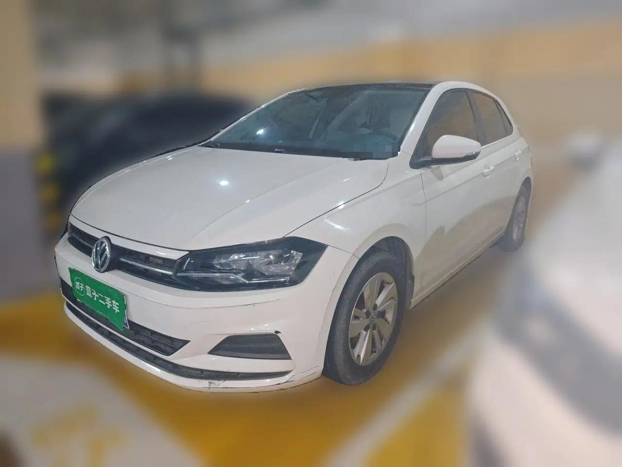 Volkswagen Polo 2019 Plus 1.5L Automatic Panoramic Enjoyment Edition — миниатюра 1