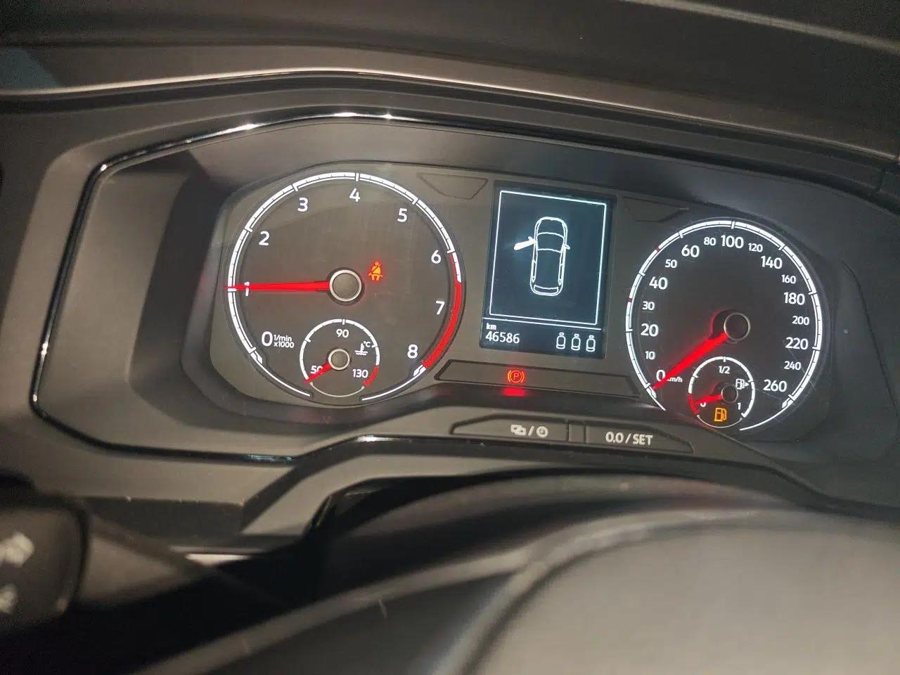 Volkswagen Polo 2019 Plus 1.5L Automatic Panoramic Enjoyment Edition — миниатюра 12