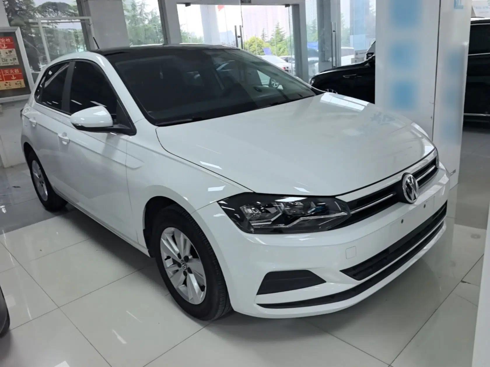 Volkswagen Polo 2019 Plus 1.5L Automatic Panoramic Enjoyment Edition — миниатюра 3