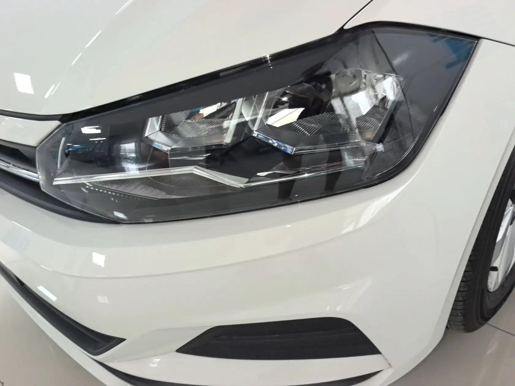 Volkswagen Polo 2019 Plus 1.5L Automatic Panoramic Enjoyment Edition — миниатюра 8