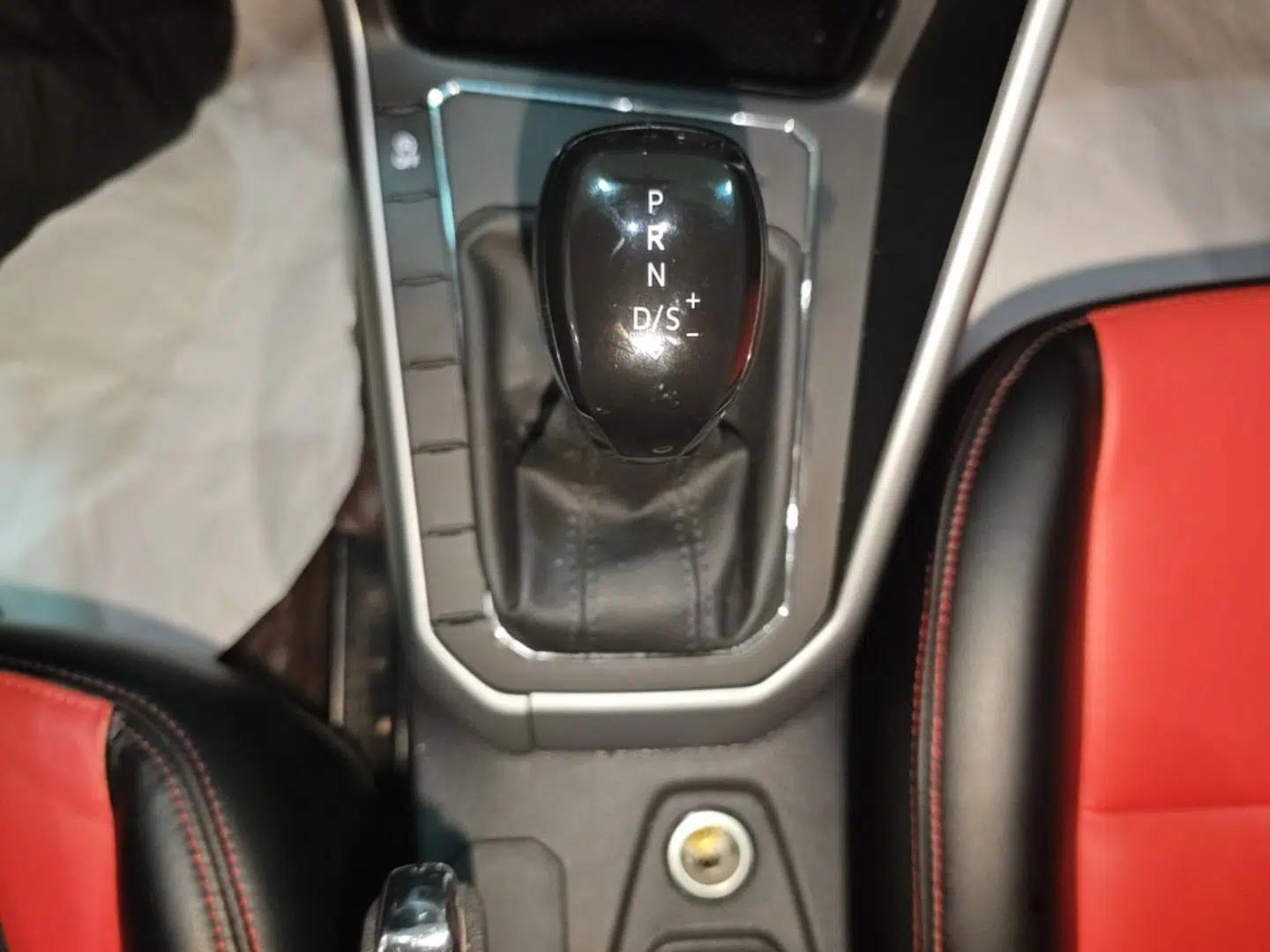 Volkswagen Polo 2021 Plus 1.5L Automatic Panoramic Enjoyment Edition — миниатюра 16