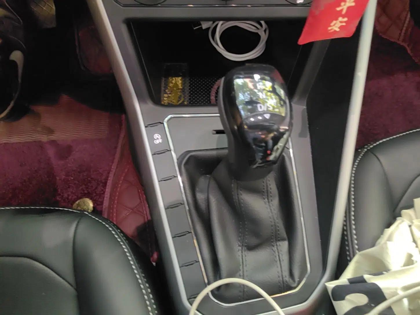 Volkswagen Polo 2023 Revised Plus 1.5L Automatic Panoramic Enjoyment Edition — миниатюра 14