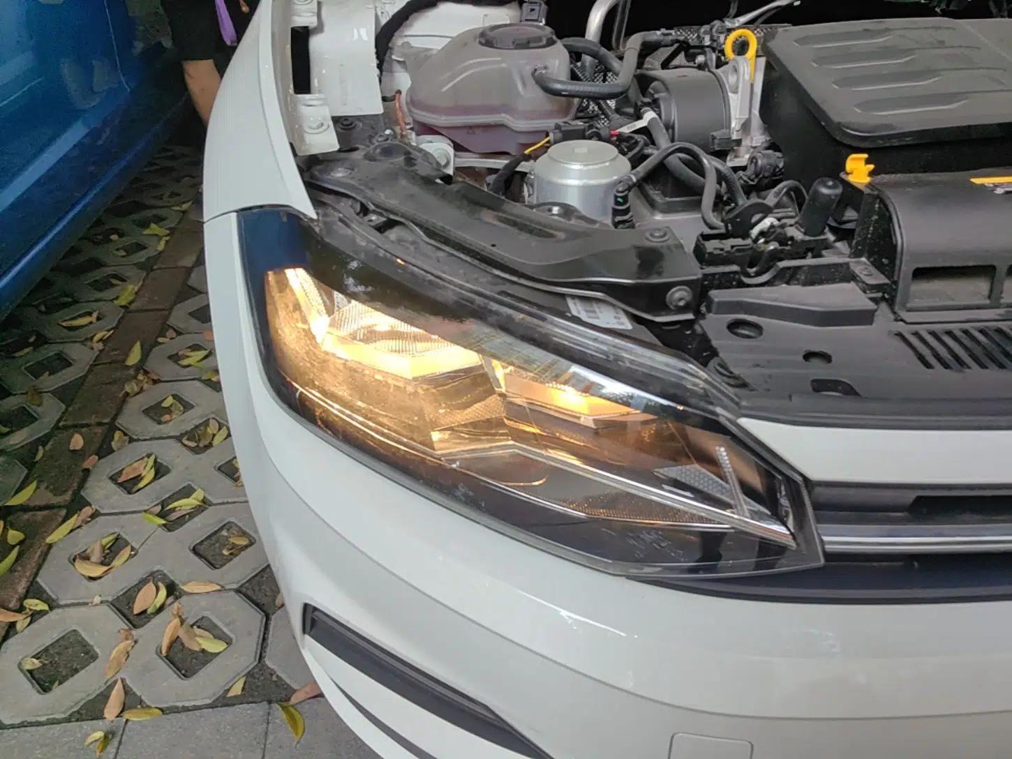 Volkswagen Polo 2023 Revised Plus 1.5L Automatic Panoramic Enjoyment Edition — миниатюра 7