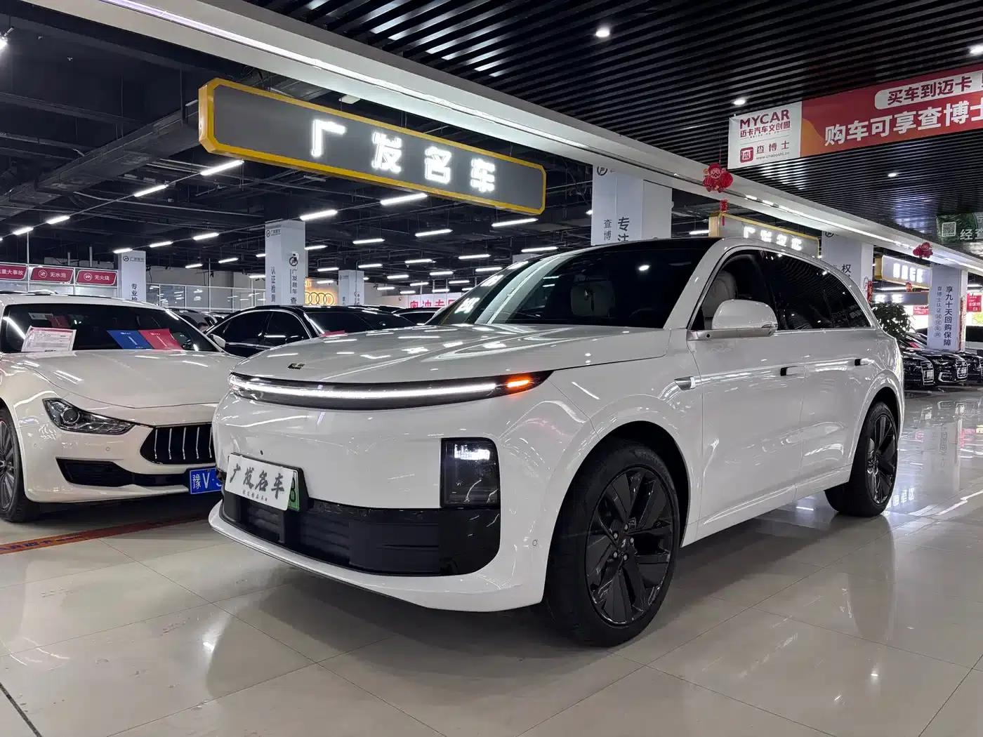 Li Auto L6 2024 Pro — миниатюра 1