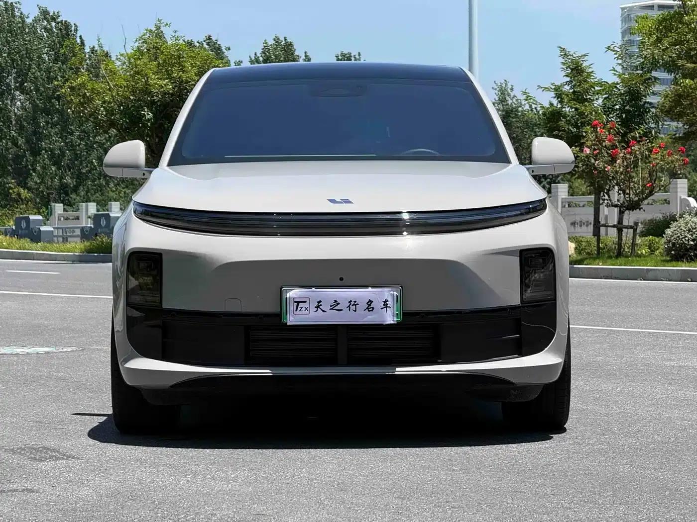 Li Auto L6 2024 Pro — миниатюра 2