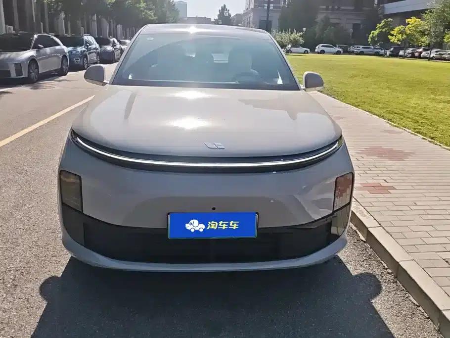 Li Auto L6 2024 Pro — миниатюра 2