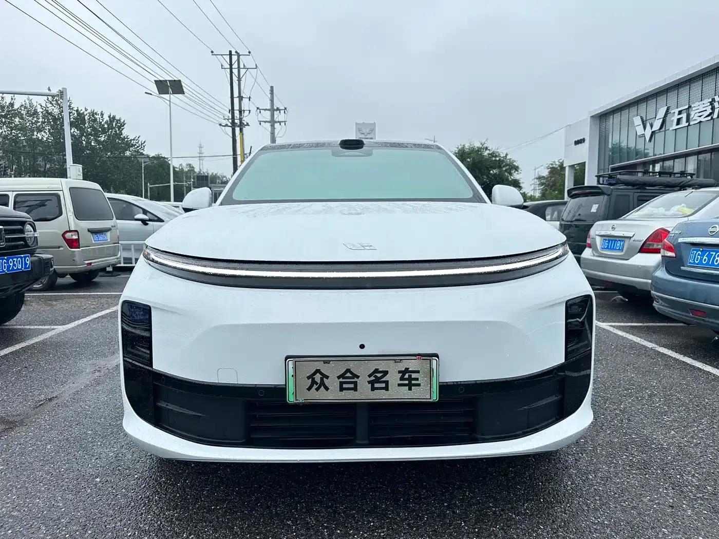 Li Auto L6 2025 Pro Smart Renewal Edition — миниатюра 2