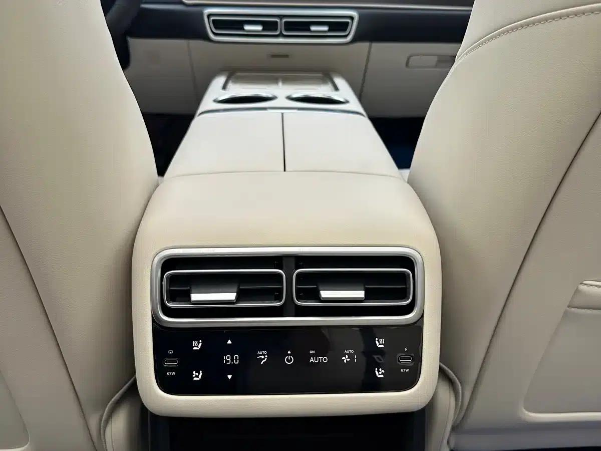Li Auto L6 2025 Pro Smart Renewal Edition — миниатюра 12