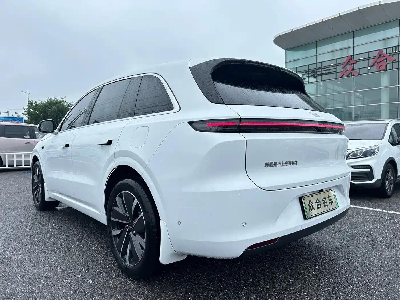 Li Auto L6 2025 Pro Smart Renewal Edition — миниатюра 4