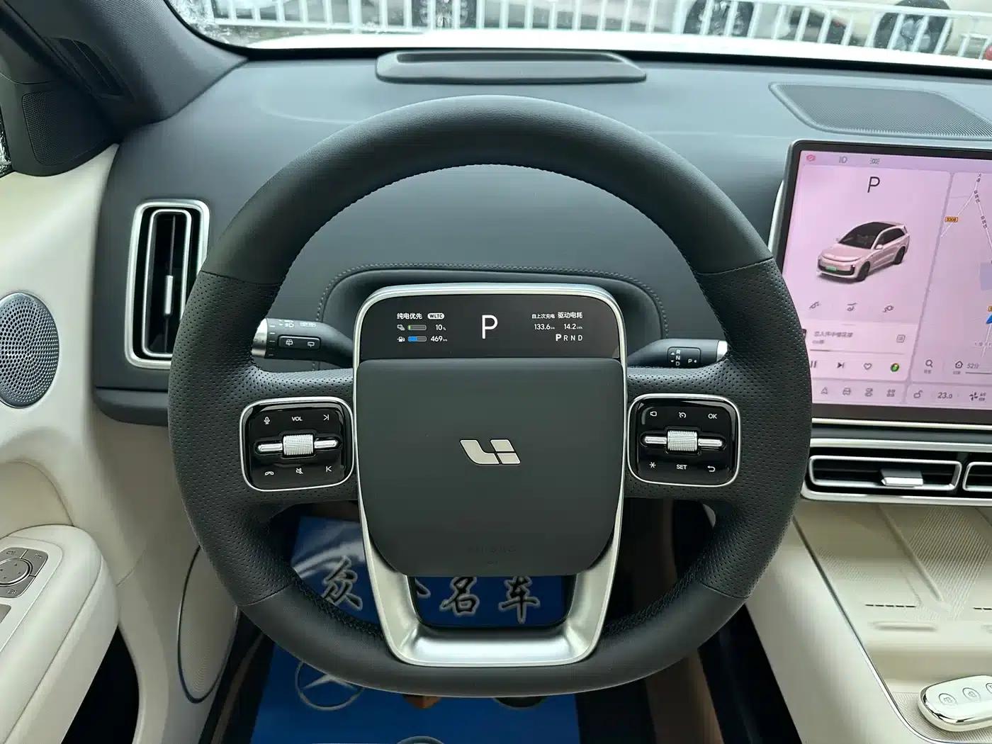 Li Auto L6 2025 Pro Smart Renewal Edition — миниатюра 10