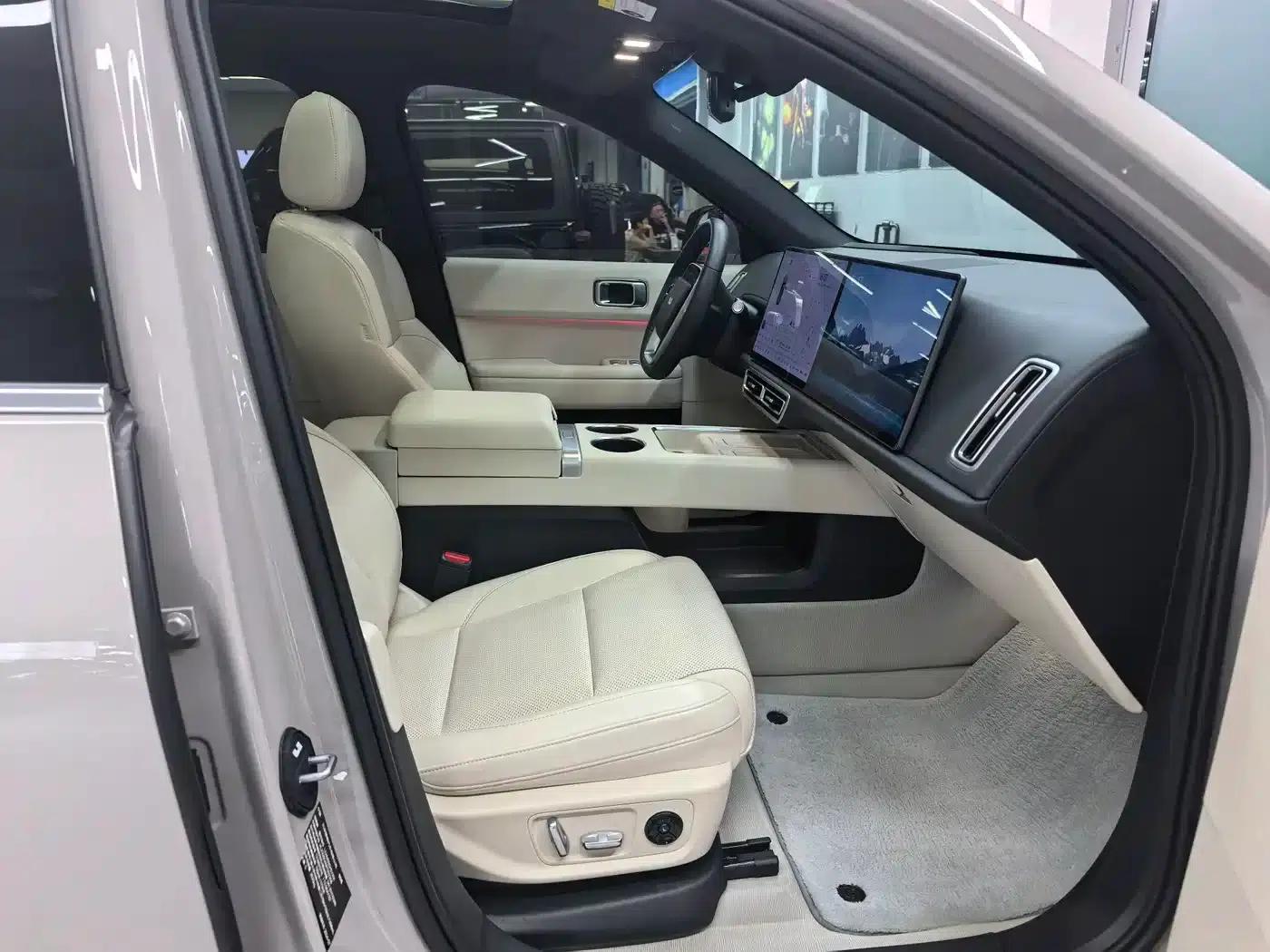 Li Auto L6 2024 Max — миниатюра 13