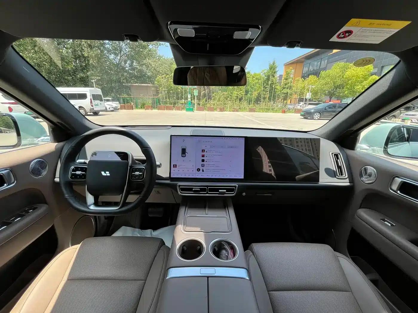 Li Auto L6 2025 Max Intelligent Renewal Edition — миниатюра 12