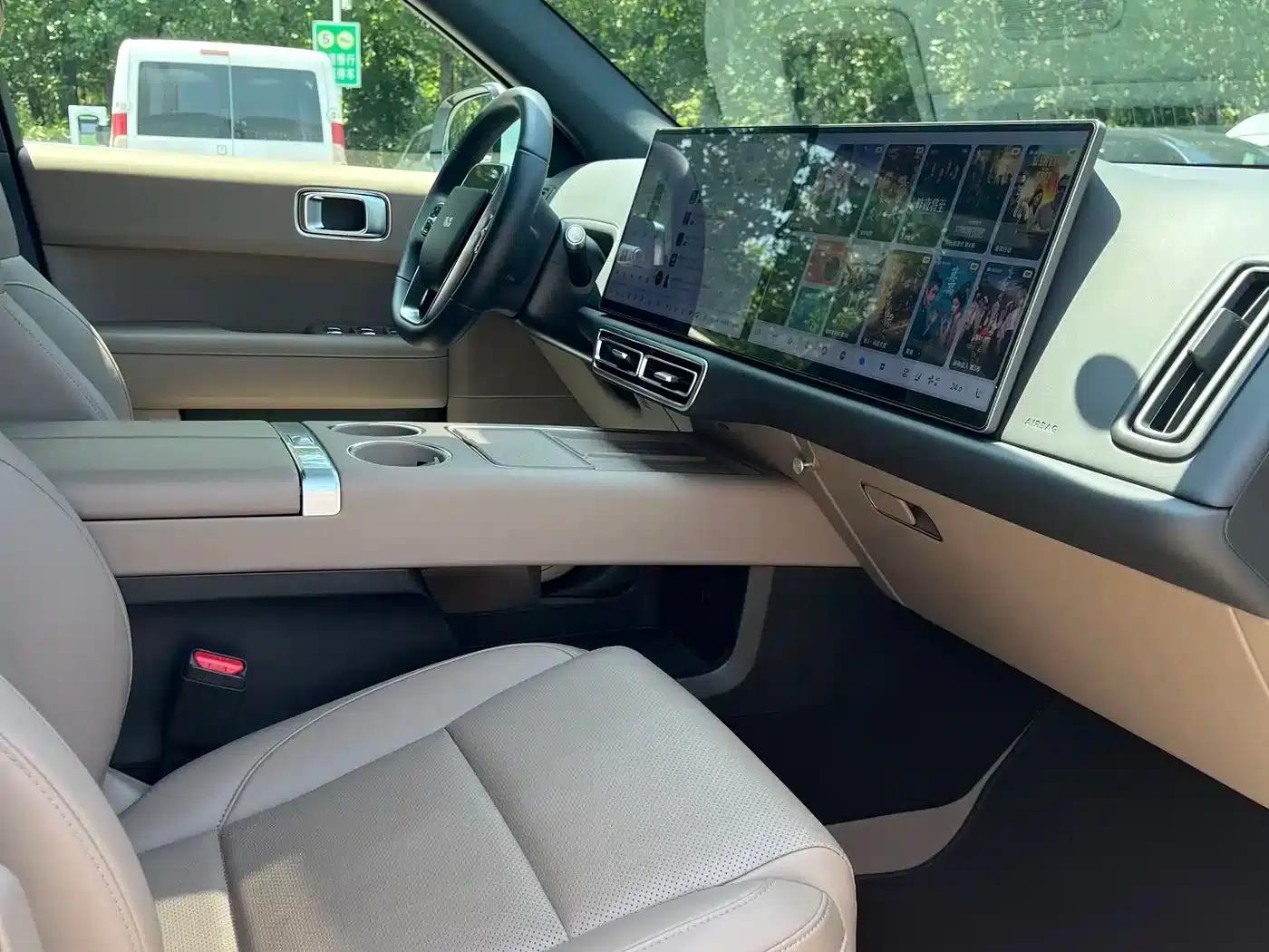 Li Auto L6 2025 Max Intelligent Renewal Edition — миниатюра 13