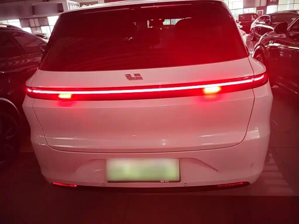 Li Auto L6 2024 Pro — миниатюра 6