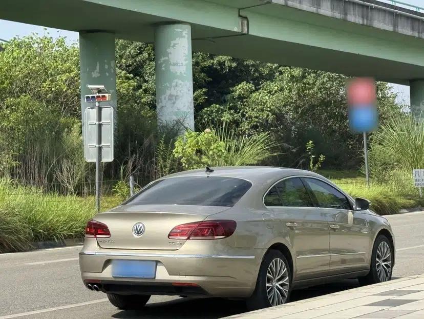 Volkswagen FAW-Volkswagen CC 2016 1.8TSI Luxury Model — миниатюра 11