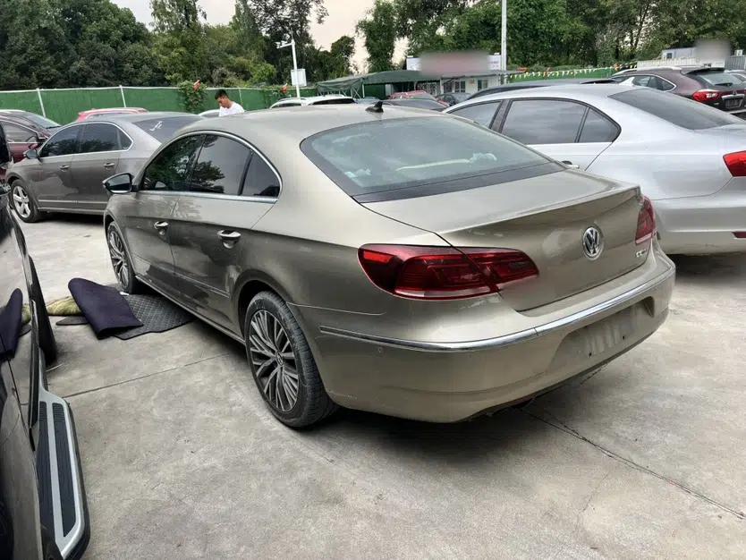 Volkswagen FAW-Volkswagen CC 2016 1.8TSI Luxury Model — миниатюра 6