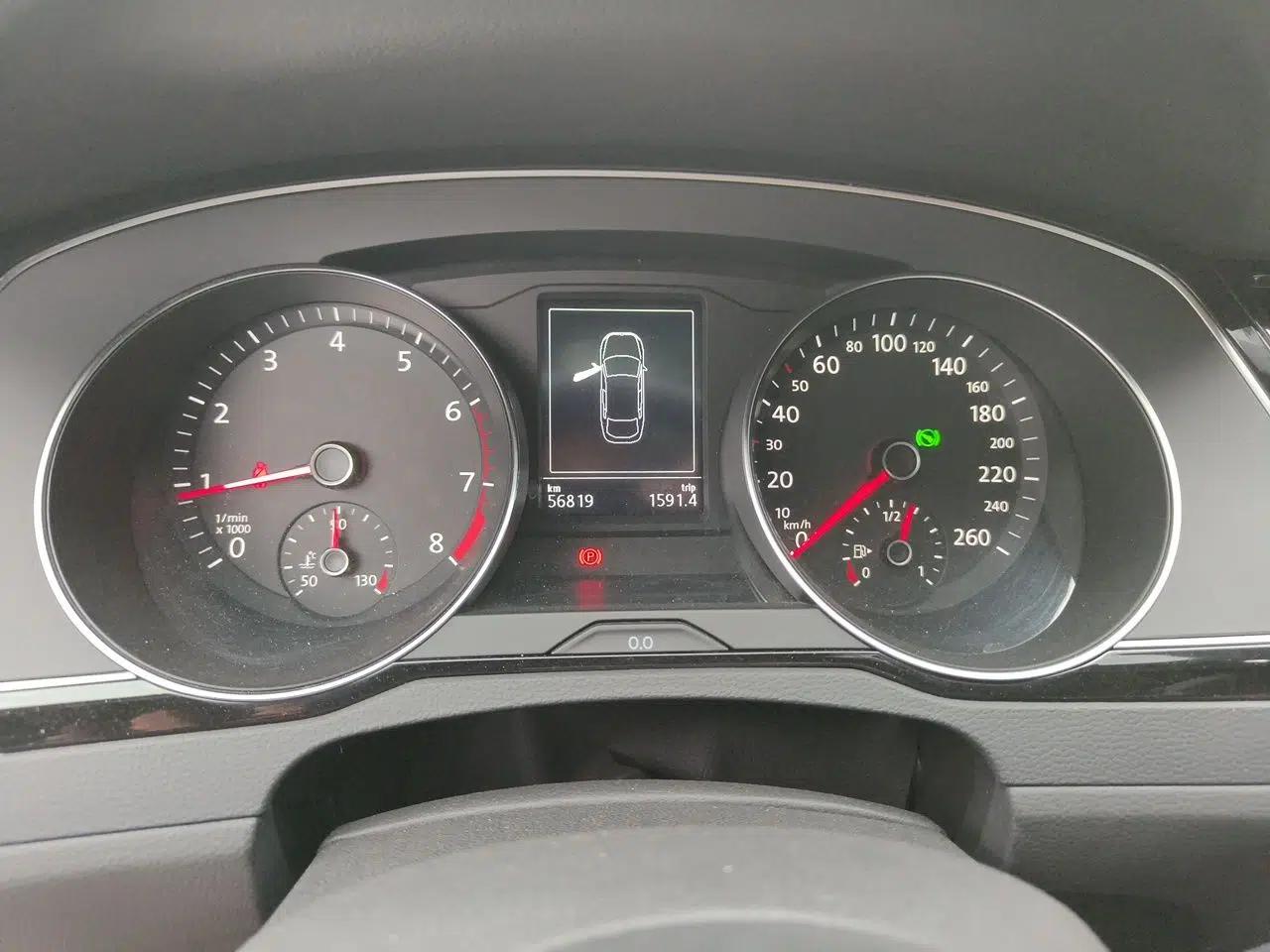 Volkswagen FAW-Volkswagen CC 2019 330TSI Huayan Edition China VI — миниатюра 11