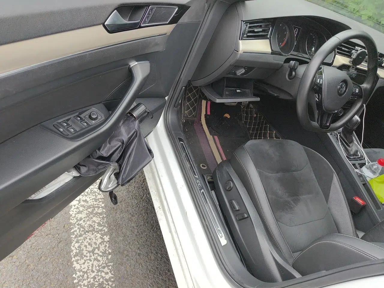 Volkswagen FAW-Volkswagen CC 2019 330TSI Huayan Edition China VI — миниатюра 16