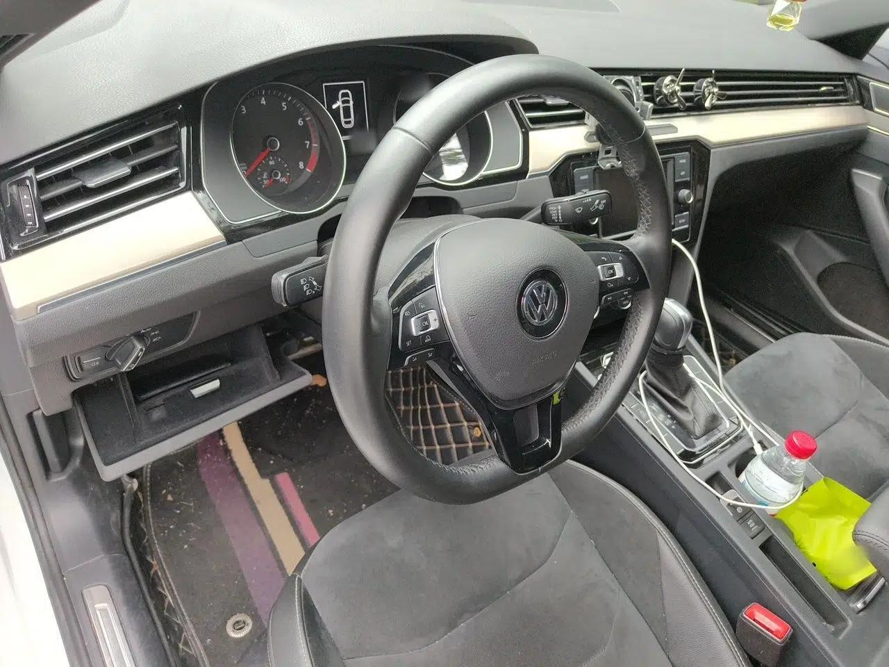 Volkswagen FAW-Volkswagen CC 2019 330TSI Huayan Edition China VI — миниатюра 10