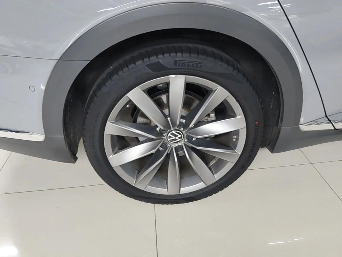 Volkswagen FAW-Volkswagen CC 2021 Estate Car 380TSI Vizion Edition — миниатюра 11
