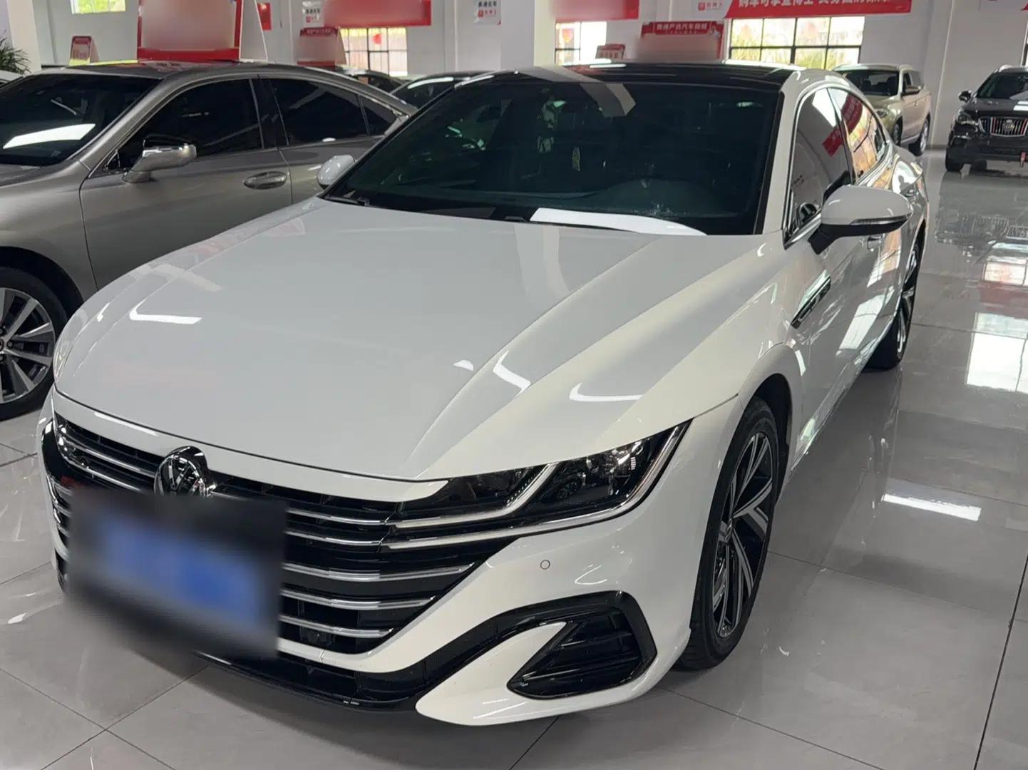 Volkswagen FAW-Volkswagen CC 2023 330TSI Ignite Edition — миниатюра 1