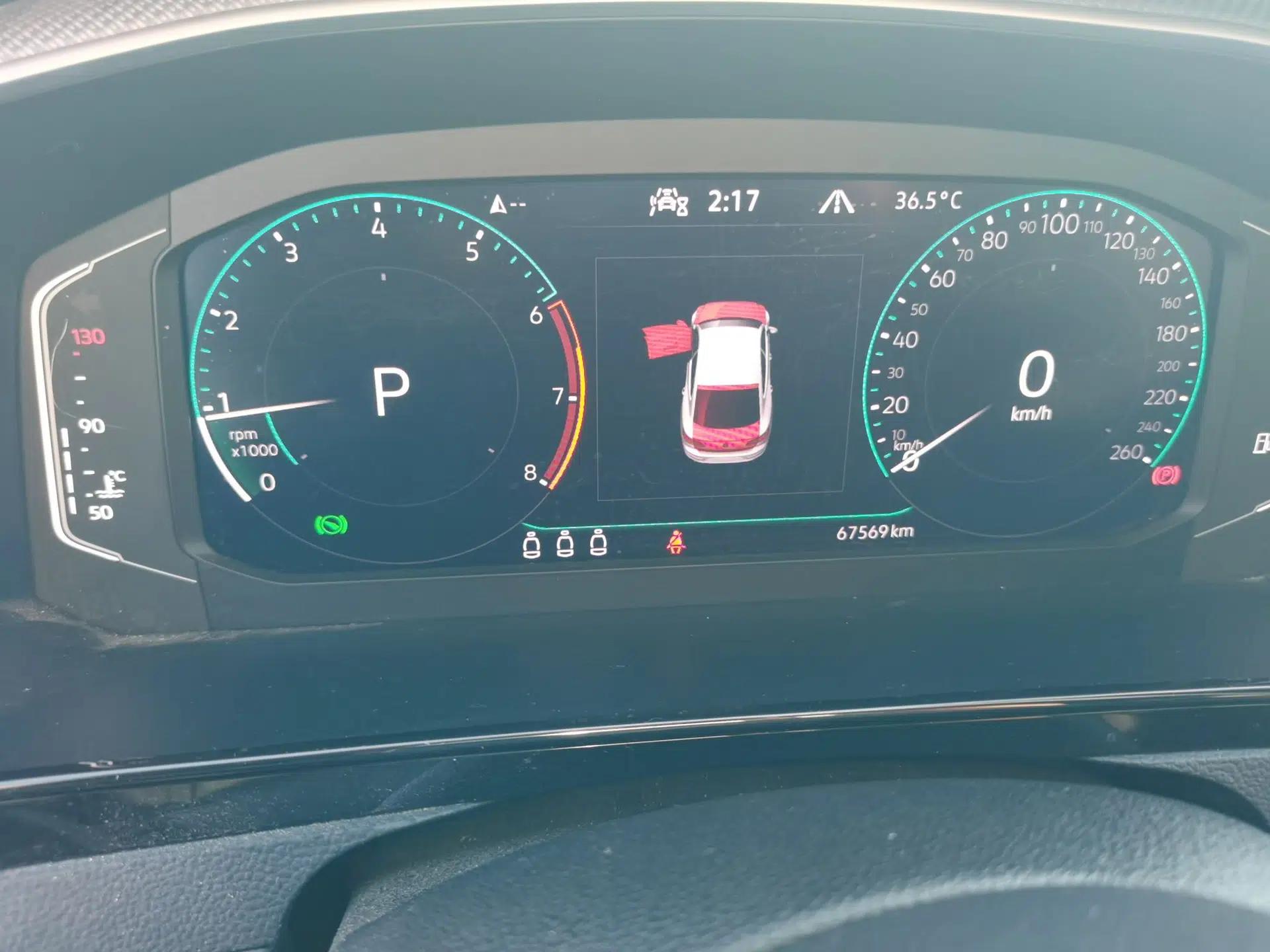 Volkswagen FAW-Volkswagen CC 2021 380TSI Striking Edition — миниатюра 11