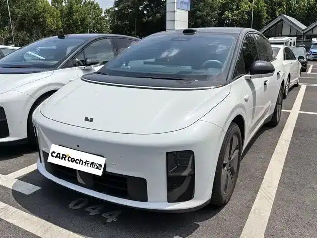 Li Auto i6 2025 Two-Wheel Drive Standard Edition
