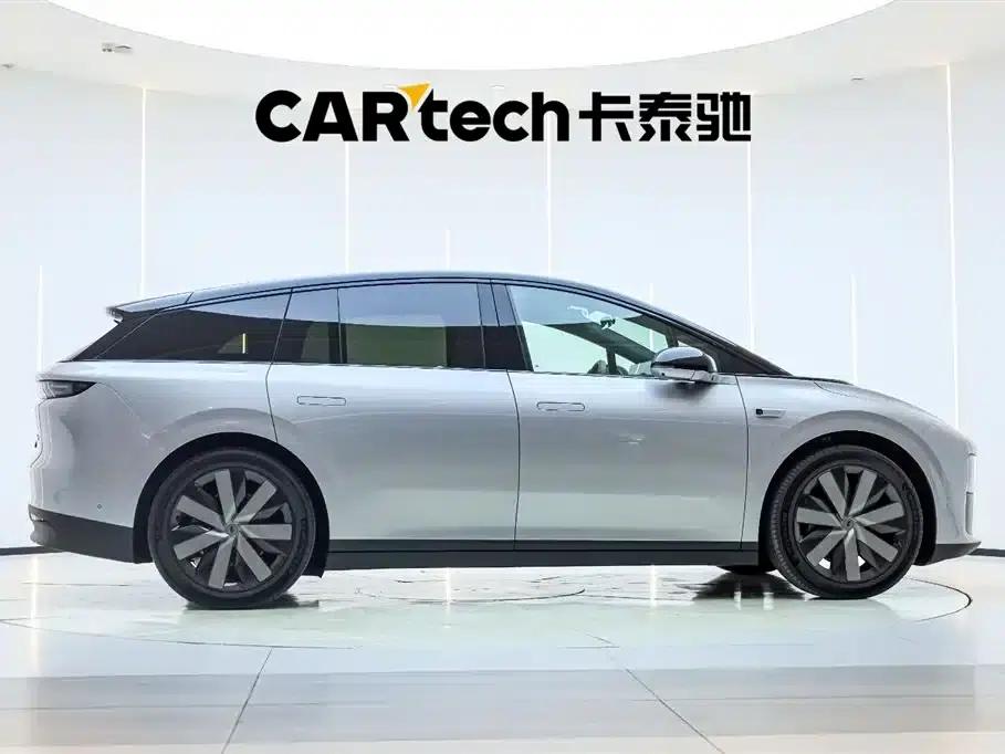 Li Auto i6 2025 Two-Wheel Drive Standard Edition — миниатюра 5