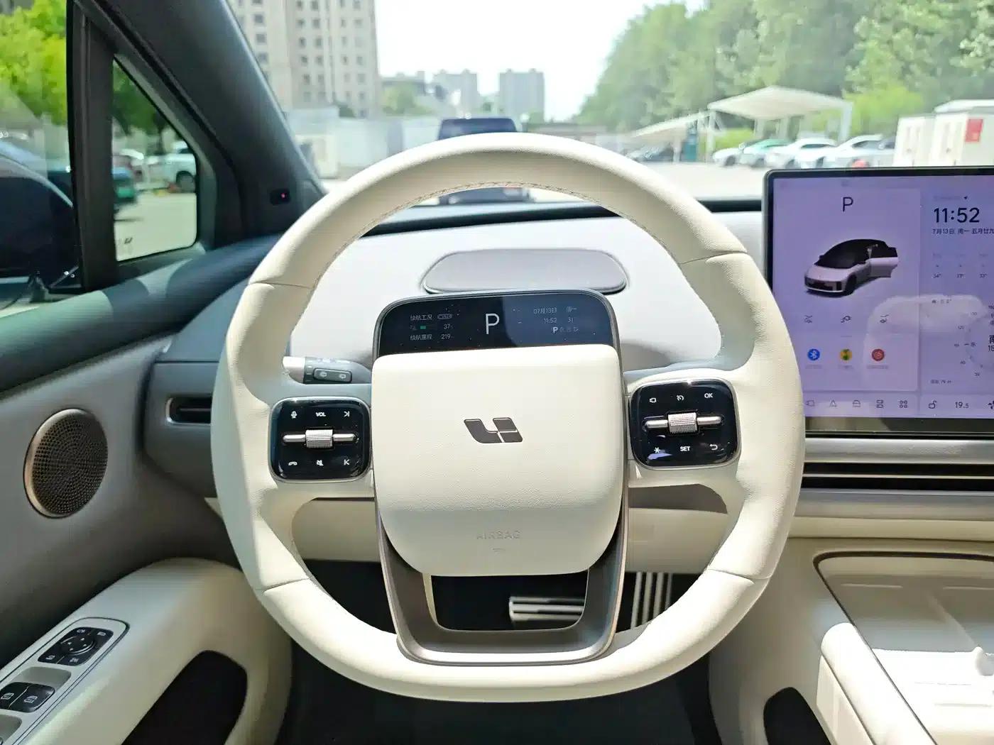 Li Auto i6 2025 Two-Wheel Drive Standard Edition — миниатюра 11
