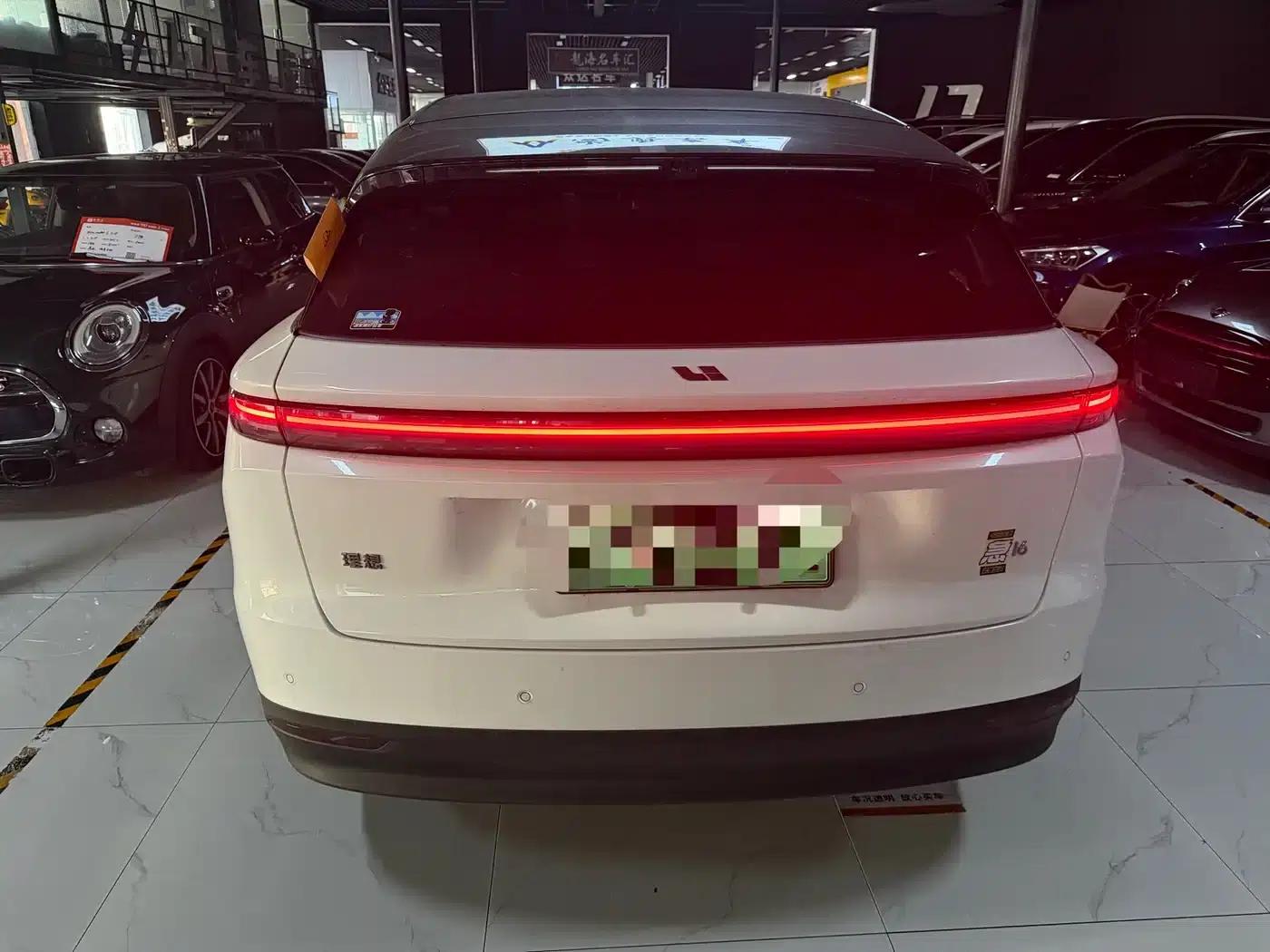 Li Auto i6 2025 AWD Standard Edition — миниатюра 3