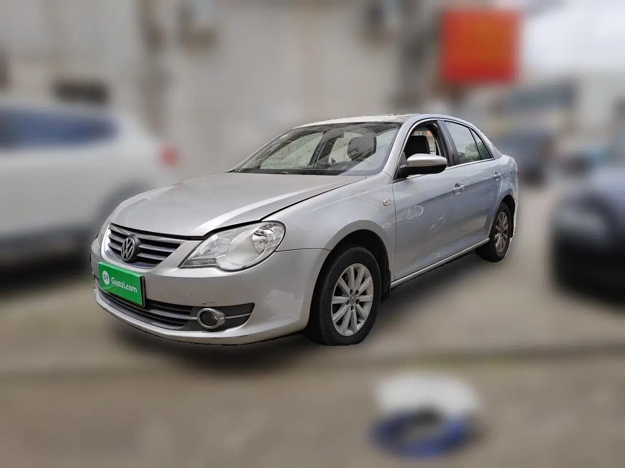 Volkswagen Bora 2011 1.6L Automatic Comfort Model — миниатюра 1