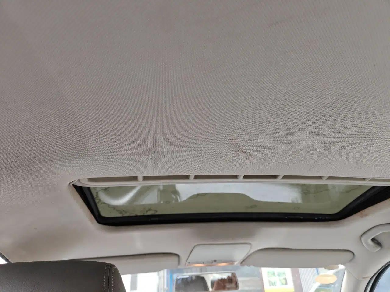 Volkswagen Bora 2011 1.6L Automatic Comfort Model — миниатюра 18
