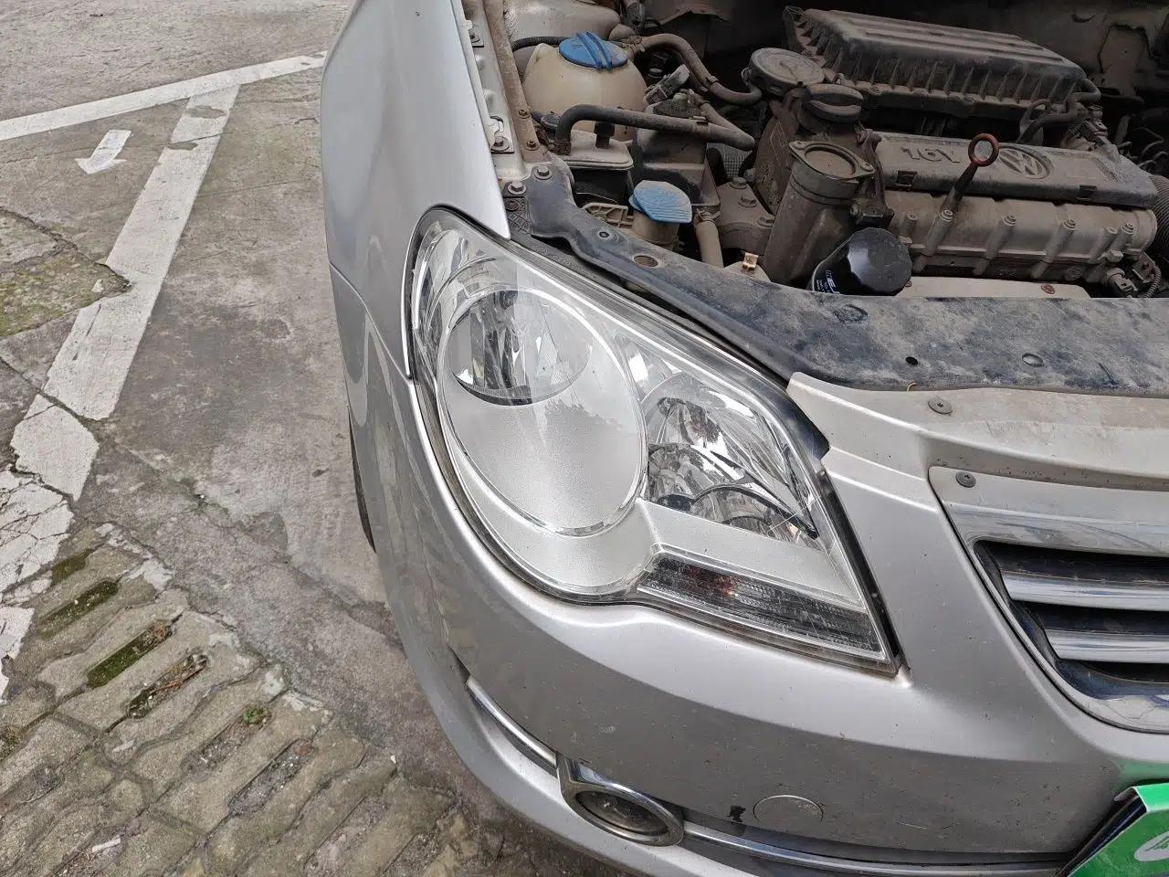 Volkswagen Bora 2011 1.6L Automatic Comfort Model — миниатюра 7