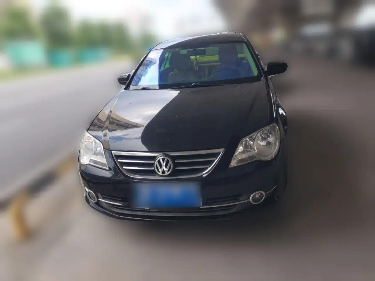 Volkswagen Bora 2012 1.6L Manual Fashion Edition — миниатюра 2