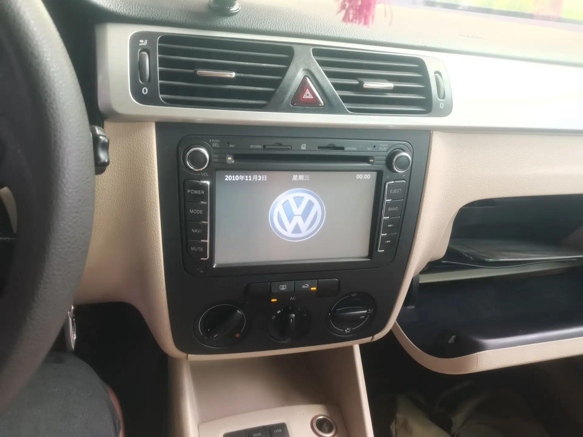 Volkswagen Bora 2012 1.6L Manual Fashion Edition — миниатюра 13