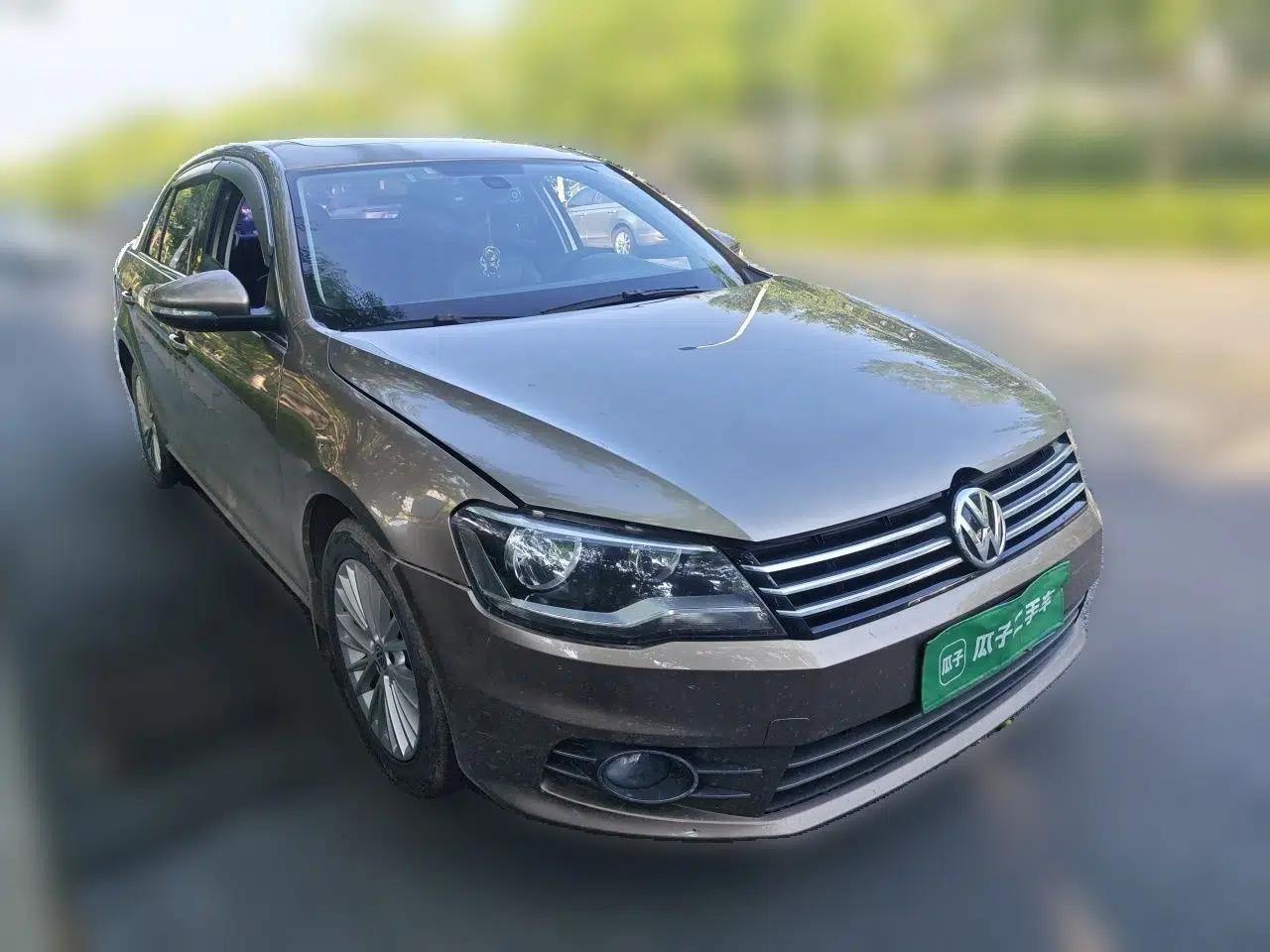 Volkswagen Bora 2013 1.4T Automatic Luxury Model — миниатюра 3