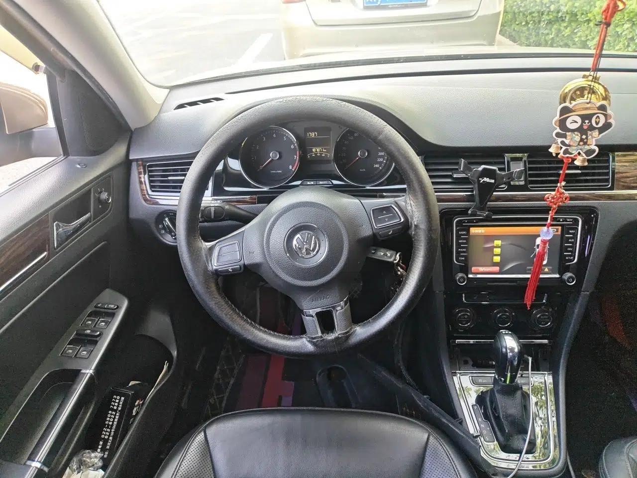 Volkswagen Bora 2013 1.4T Automatic Luxury Model — миниатюра 10