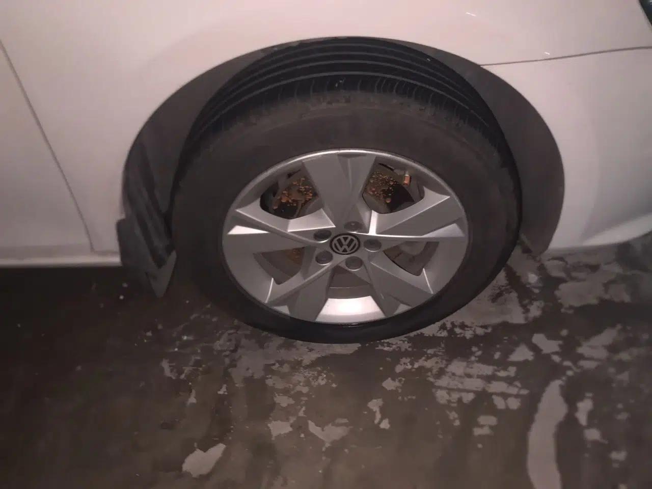 Volkswagen Bora 2013 1.6L Automatic Comfort Model — миниатюра 8