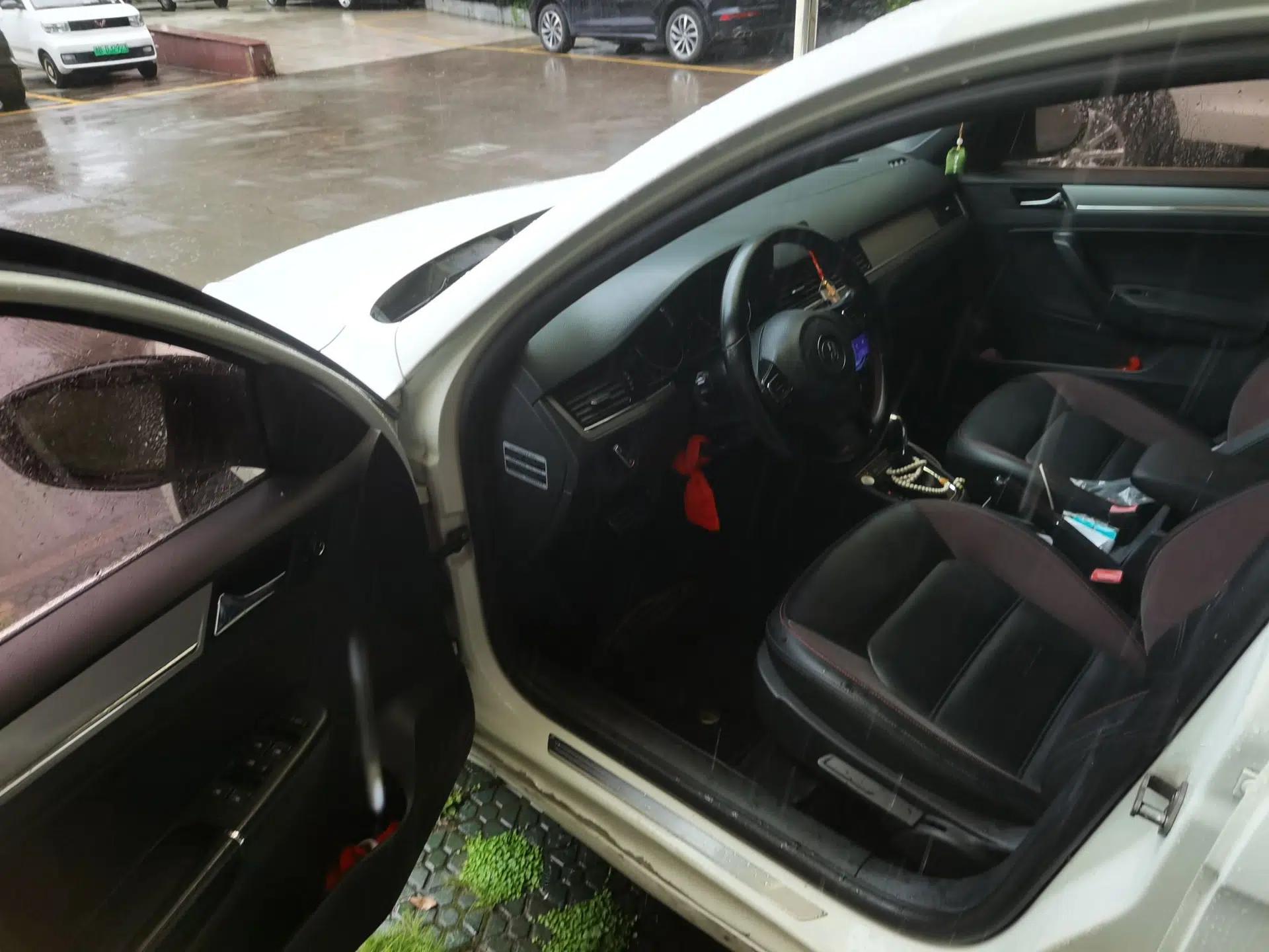 Volkswagen Bora 2015 Value Edition 1.4TSI Automatic Sportline — миниатюра 16