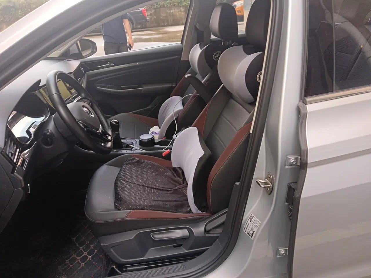 Volkswagen Bora 2020 1.5L Manual Comfort Version — миниатюра 14