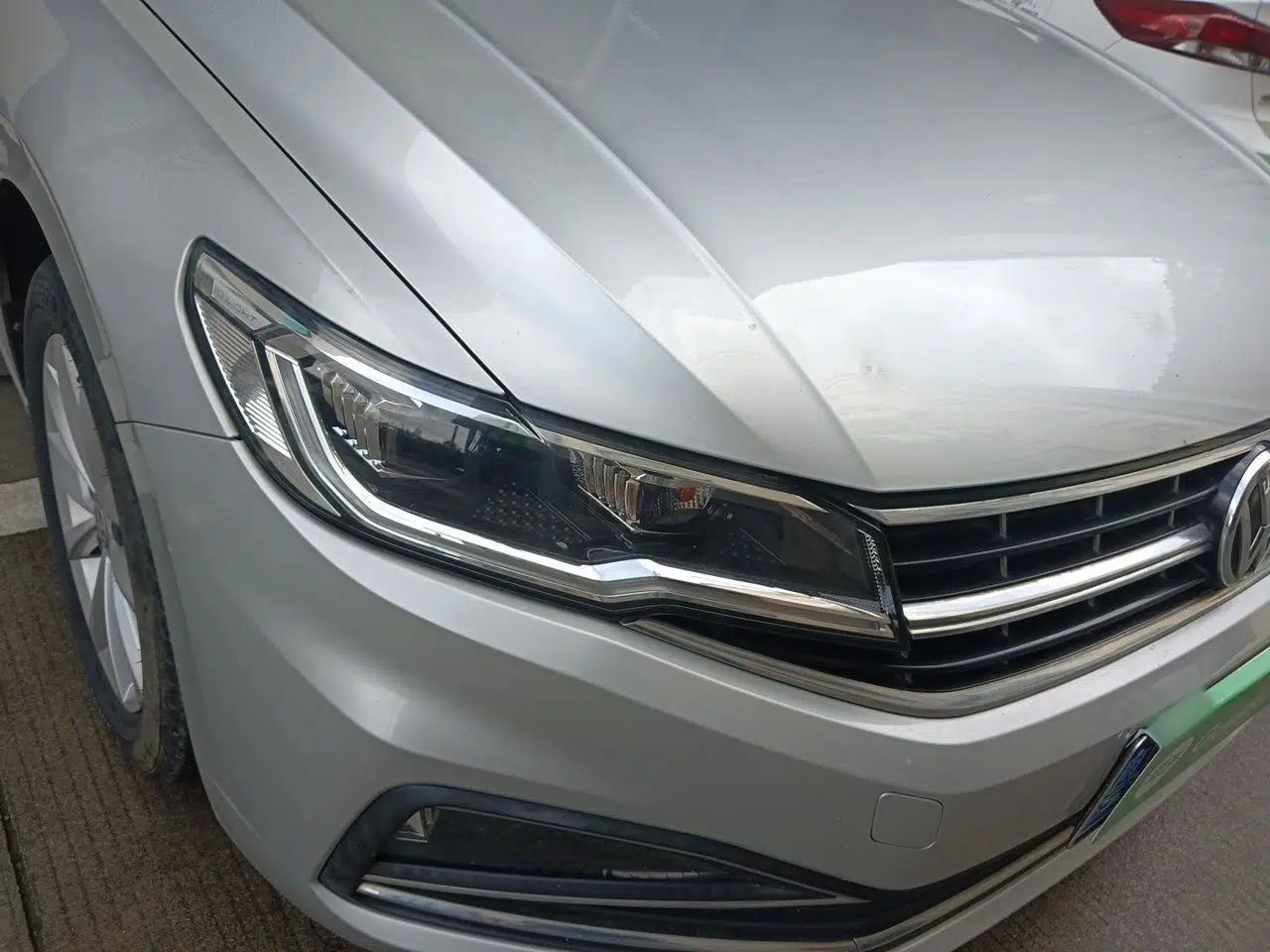 Volkswagen Bora 2020 1.5L Manual Comfort Version — миниатюра 7