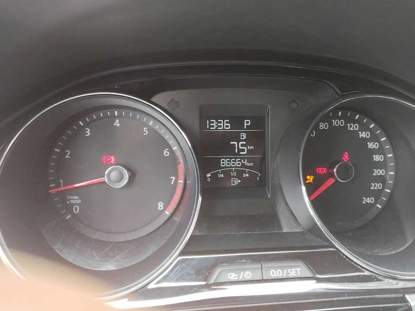 Volkswagen Bora 2017 1.6L Automatic Comfort Model — миниатюра 14